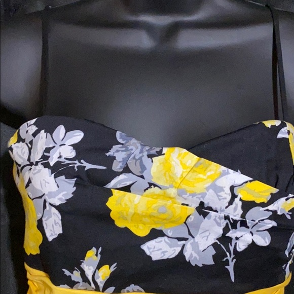 💛❤️DRESS ❤️💛 - Picture 11 of 12